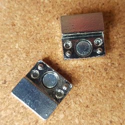 Magnetlås metallfärg 21x14x6mm